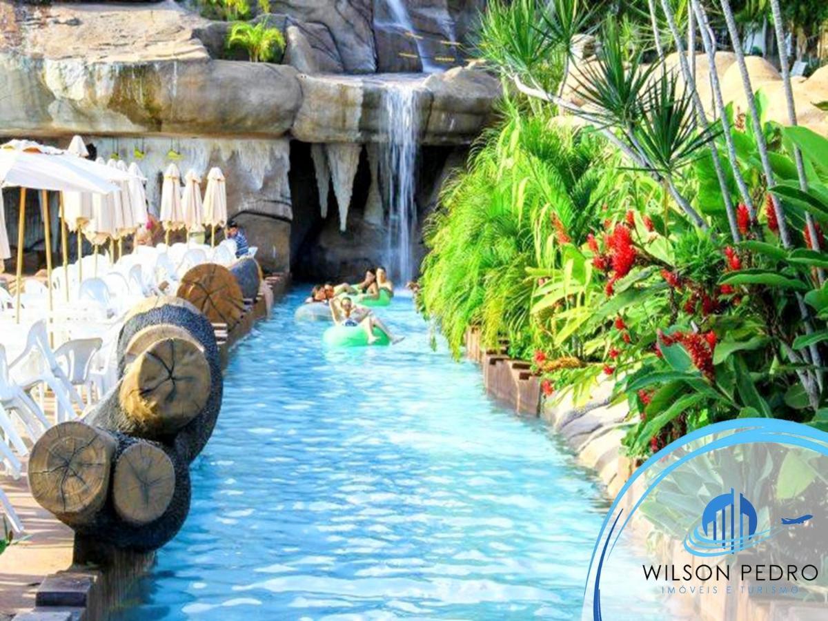 Piazza Diroma - Acqua Park E Splash Caldas Novas Exterior photo